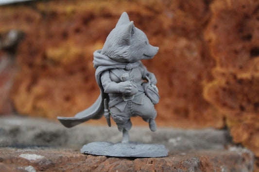 Ginger Rogue - Fox Rogue Miniature