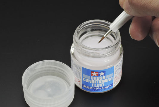 Το Masters Brush Cleaner and Preserver (7.1gr)