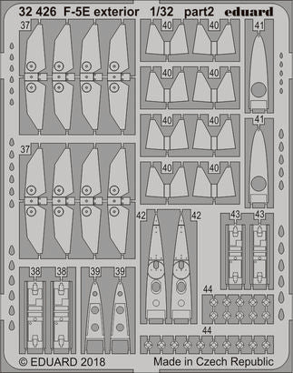 F-5E exterior 1/32 (KITTY HAWK)