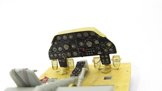 Mi-4 cabin (Trumpeter) colored 1/35