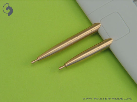Supermarine Spitfire revised wing (Mk.21/24) - Hispano 20mm cannons in fairings