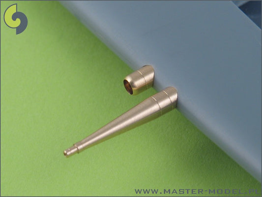 Supermarine Spitfire early E wing - Hispano 20mm and 50cal