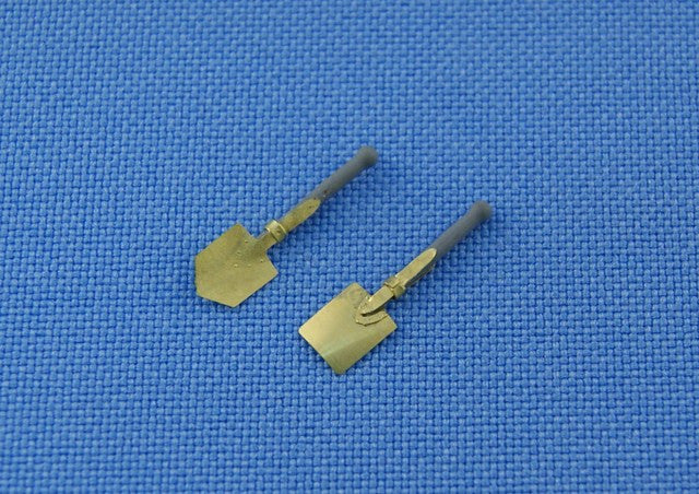 Russian E-tools small infantry shovel