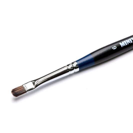 Brush for oils and pigments No. 6 with a short handle