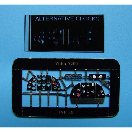 I.A.R.80 early Instrument Panel